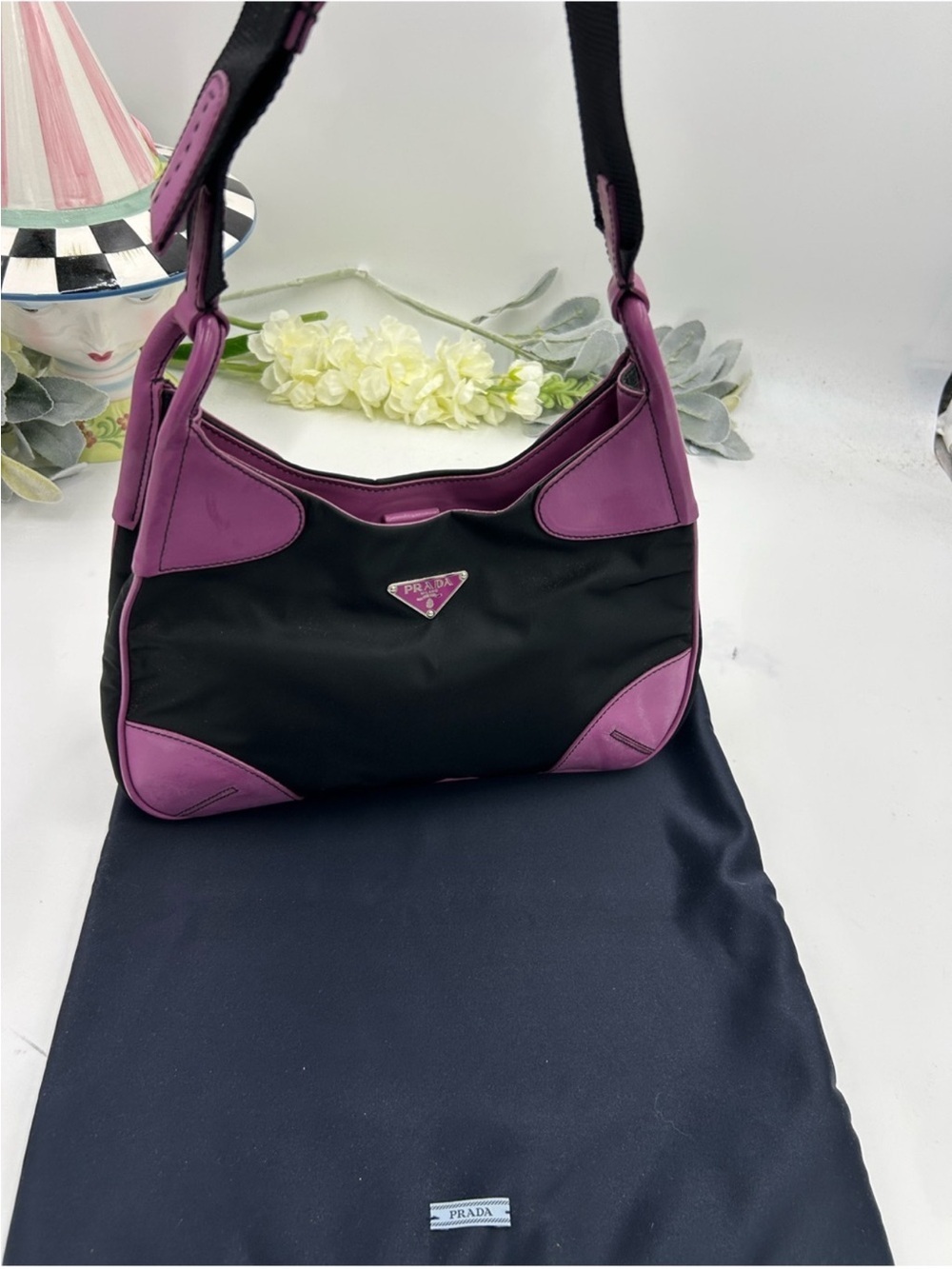 Women’s Prada TESSUTO nylon/leather shoulder bag made in Italy. PRISTINE.